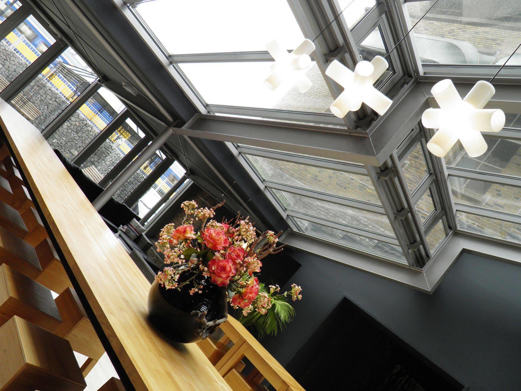 Leonardo Hotel Breda City Center Экстерьер фото